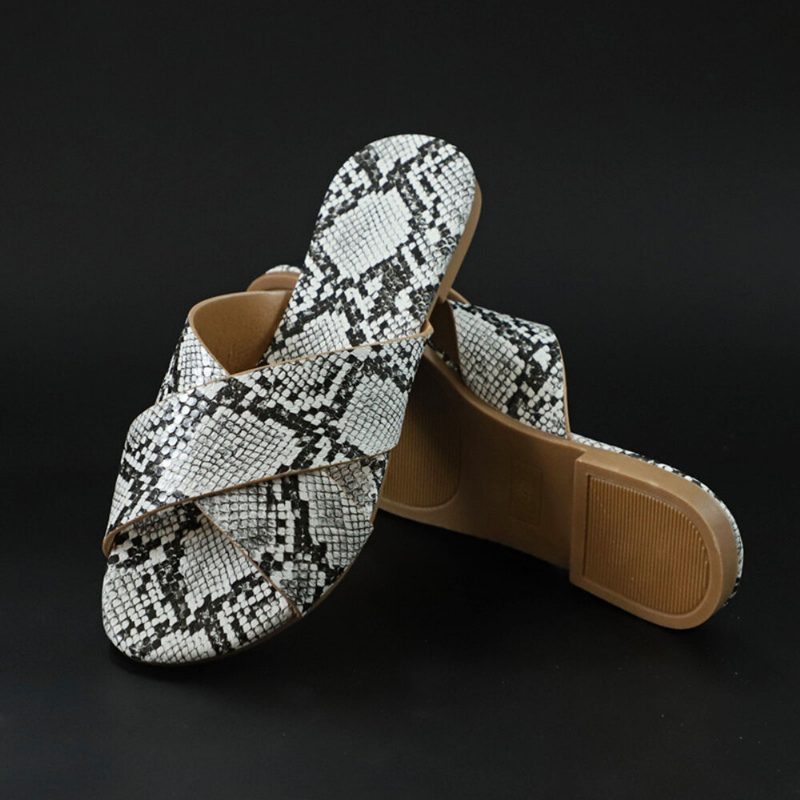 Dame Snakeskin Print Cross Belt Flats Sandaler