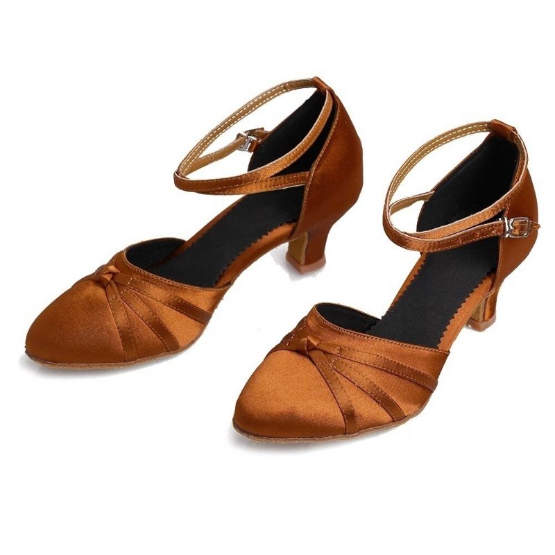 Kvinner 5.5 cm Hæl Tango Ballroom Moderne Mote Dansesko Pumps