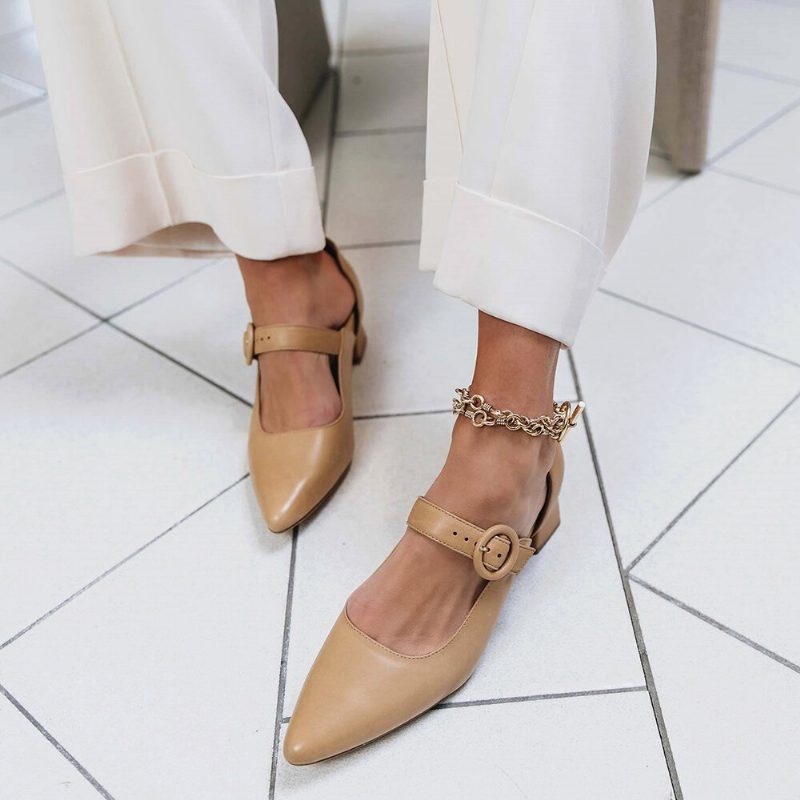 Kvinner Elegant Spiss Tå Ensfarget Ankelspenne Slip On Chunky Heel Pumps