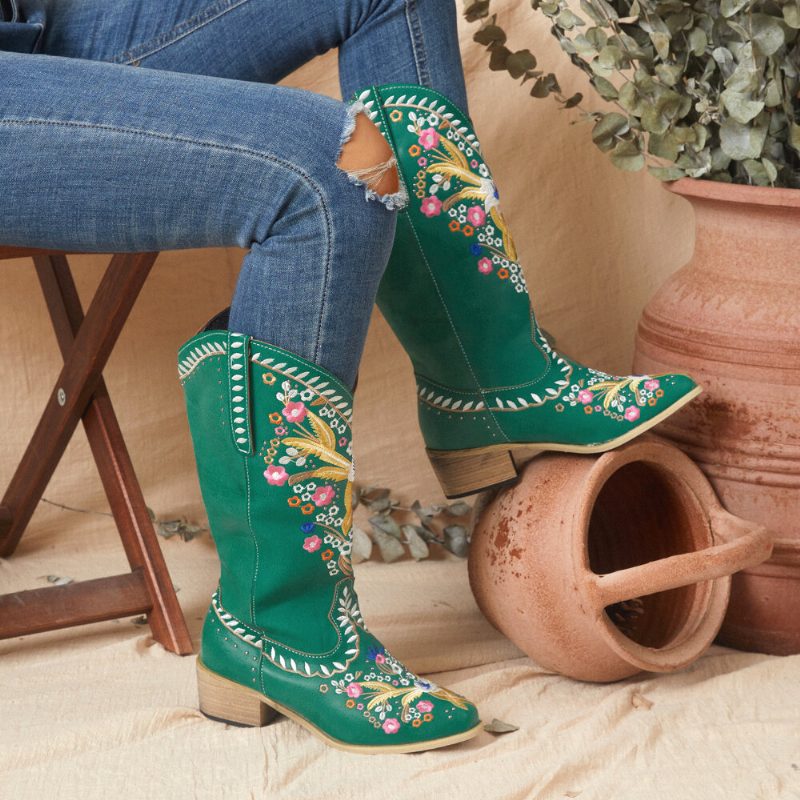 Kvinner Skinn Retro Blomstertrykk Bærbar Komfortabel Slip On Chunky Heel Cowboystøvler På Midten Av Leggen