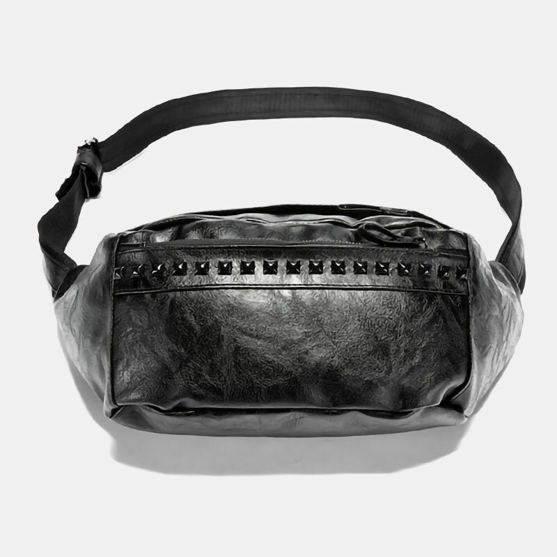 Menn Pu-skinn Brystveske Med Stor Kapasitet Retro Vanntette Nagler Dekorer Crossbody-skulderveske