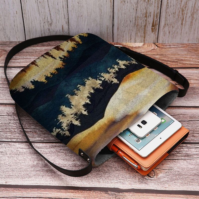 Kvinner Filt Mountain Treetop Print Mønster Casual Outdoor Skulderveske Crossbody Bag