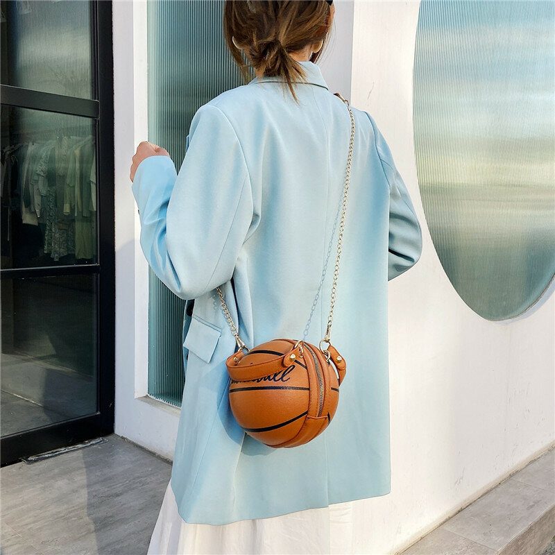 Kvinner Unik Design Basketball Fotball Look Mini Rund Vesker Hangbag Mote Justerbar Skulderveske Cross Body Bag