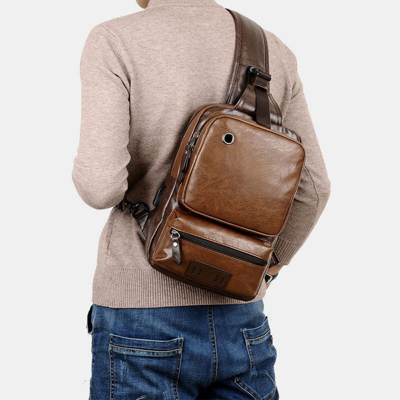 Menn Pu Skinn Vintage Multifunksjon Øretelefon Hull Usb Lading Crossbody Vesker Bryst Vesker Sling Bag