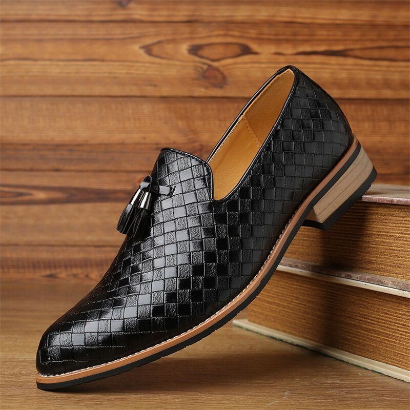 Herre Skinn Pustende Vintage Weave Dusk Spiss Tå Slip On Komfortable Uformelle Business Sko