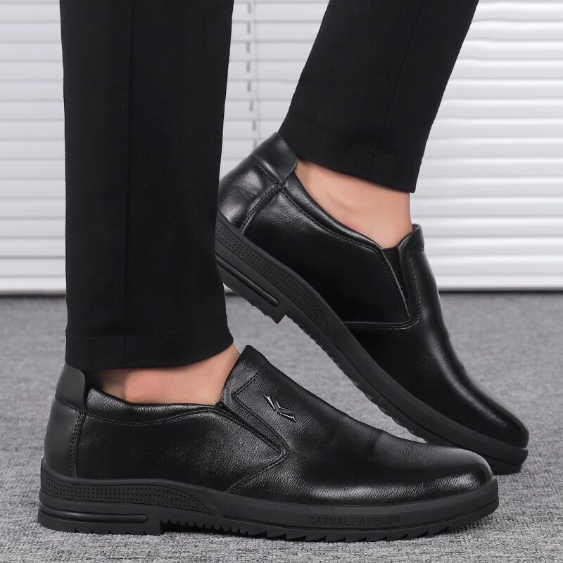 Menn Comfy Ekte Skinn Sklisikre Slip On Business Casual Sko