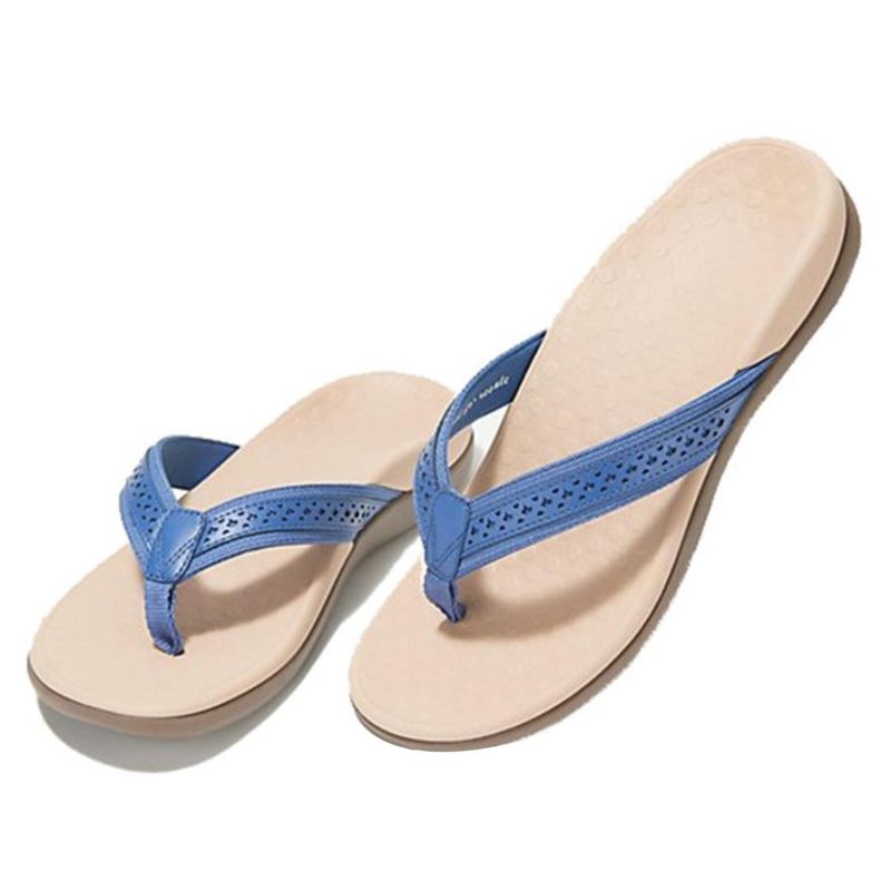 Kvinners Sommer Flate Hollow Carved Decoration Brief Flip-flops Tøfler