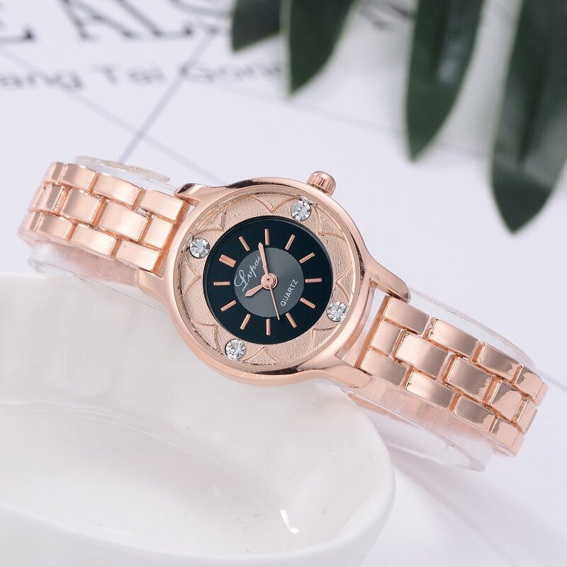 Flower Print Dial Dame Armbånd Watch Legering Diamond Quartz Watch