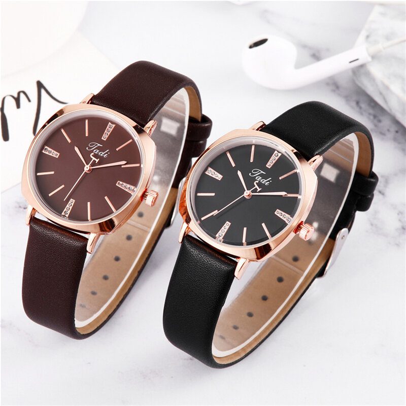 Mote No Number Rund Urskive Pu Leather Band Kvinner Quartz Watch