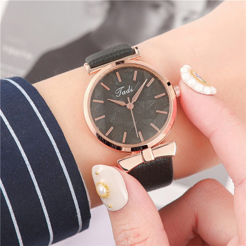 Mote Uformell Elegante Kvinner Klokker Lær Band Urskive Rose Gull Håndledd Legering Veske Quartz Watch