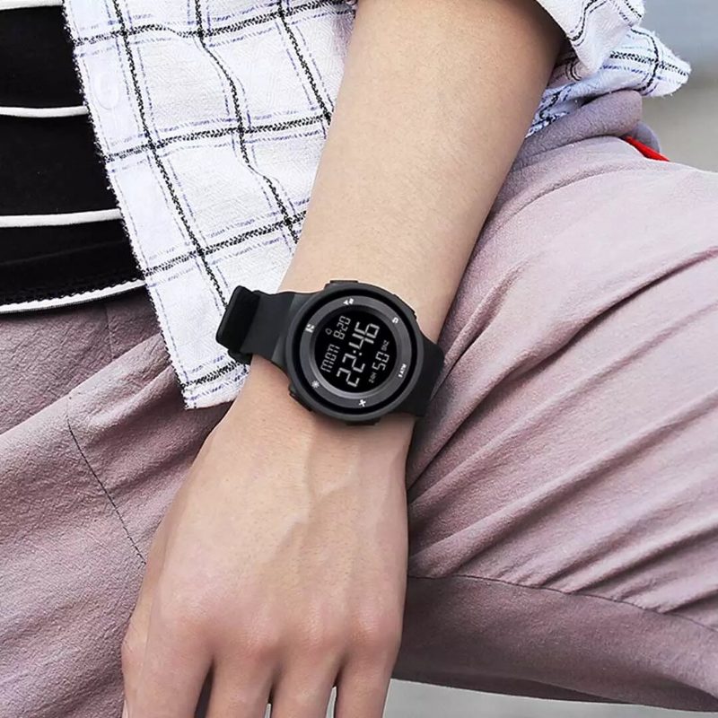 Twentyseventeen Qingpai Multifunction 12/24 Hour Date Week Lysende Display Vekkerklokke Stoppeklokke 5atm Vanntett Menn Digital Watch Fra Xiaomi Youpin