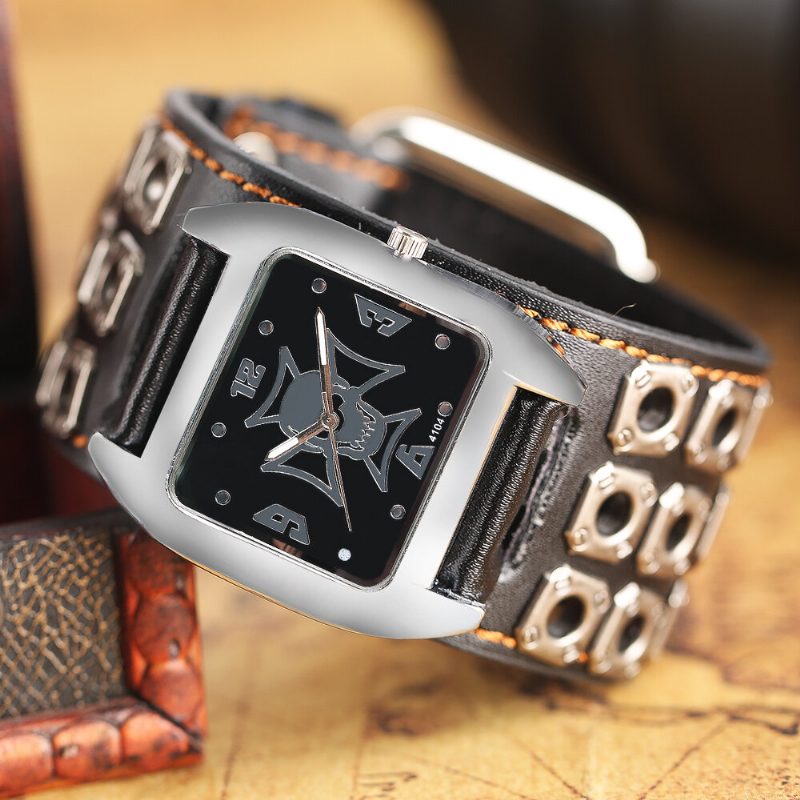 Vintage Square Dial Herre Watch Hollow Skull Leather Quartz Watch