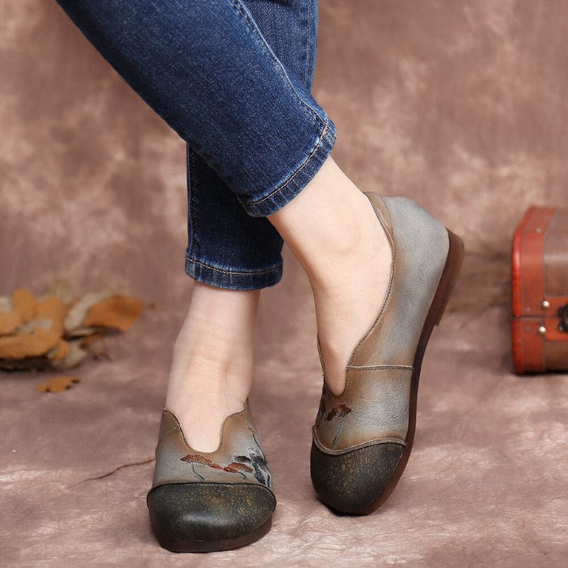 Retro Flowers Brodery Comfy Myk Leather Slip On Flate Sko