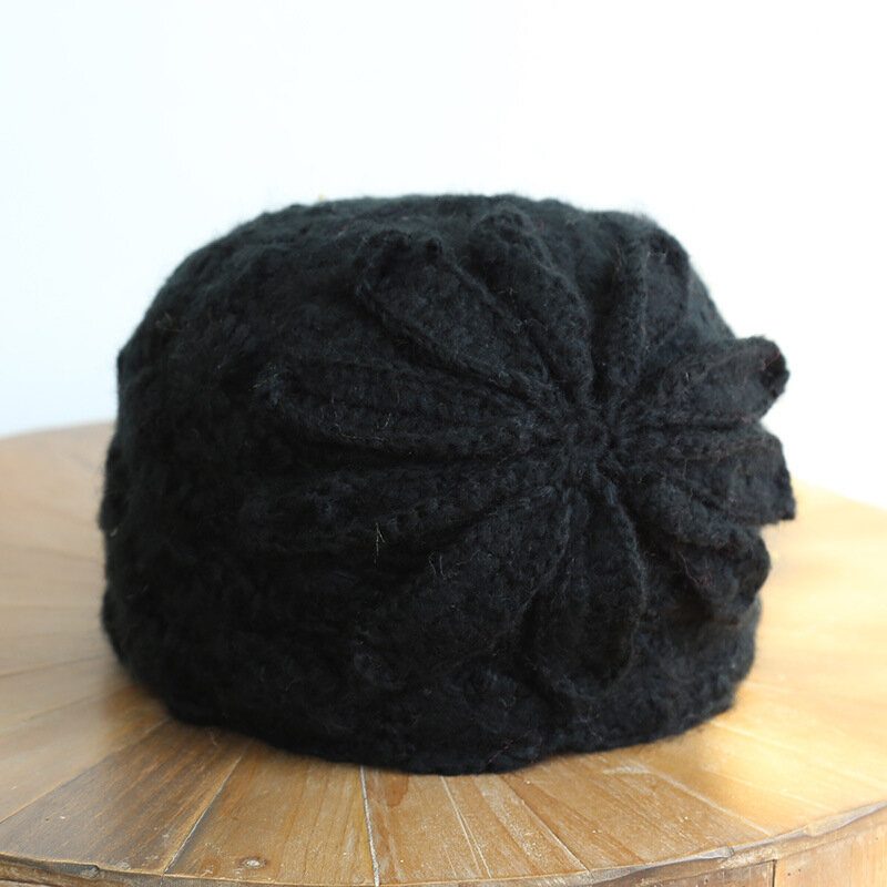 Etnisk Stil Håndlaget Strikket Ulllue Dame Retro Elegant Flower Beret Beanie