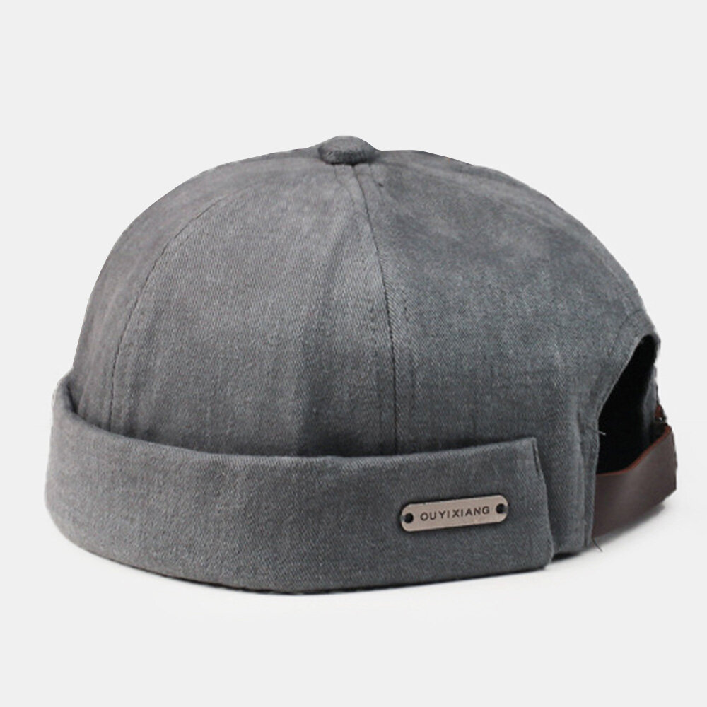 Menn Dome Metal Label Justerbar Melon Cap Retro Stree Høst Varm Vindtett Brimless Beanie Utleier Cap Skull Cap